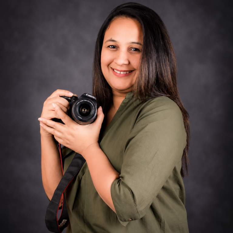 Richa Image with camera